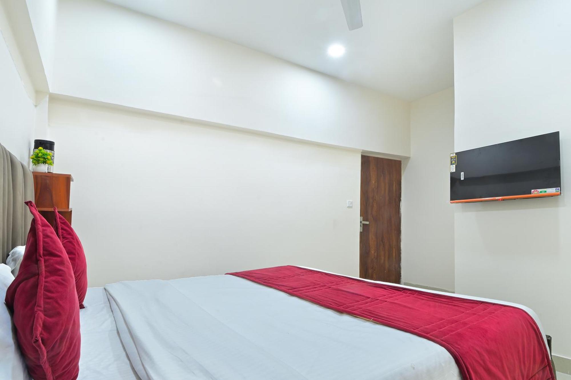 Chowdhry Tourist Lodge - New Delhi Railway Station - 2 Minutes Walk Ngoại thất bức ảnh